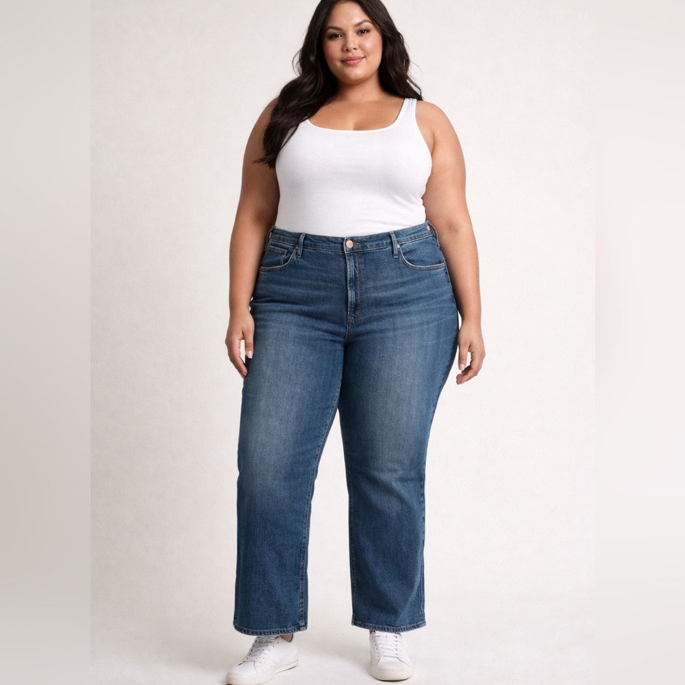 Silver Jeans Plus Size 22W/31 Mid Rise Comfort Fit Jeans Baggy Bootcut